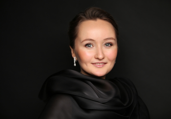 Soprano Julia Lezhneva - Copyright Emil Matveev Portrait Soprano Julia Lezhneva - Copyright Emil Matveev