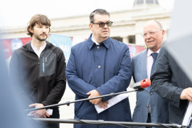 v.l.n.r.: Effi Purtscheller, Verein GEDENKDIENST; Oskar Deutsch, Präsident Israelitische Kultusgemeinde Wien; Niki Kunrath, Initiative Jetzt Zeichen Setzen © MKÖ/Alissar Najjar