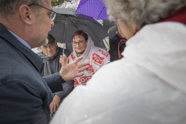 Willi Mernyi im Gespräch mit Gästen beim Fest der Freude 2017 © MKÖ/Sebastian Philipp