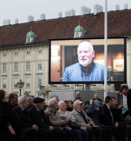 Aufnahme des Publikums und der Video-Wand während der Videobotschaft von Franz Timmermans, Fest der Freude 2019 © MKÖ/Sebastian Philipp