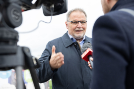 Willi Mernyi, Vorsitzender Mauthausen Komitee Österreich, im Interview © MKÖ/Alissar Najjar