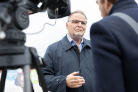 Willi Mernyi, Vorsitzender Mauthausen Komitee Österreich, im Interview © MKÖ/Alissar Najjar