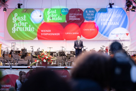 Bundespräsident Dr. Alexander Van der Bellen bei seiner Rede am Fest der Freude 2022 © MKÖ/Sebastian Philipp  