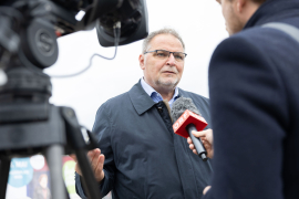 Willi Mernyi, Vorsitzender Mauthausen Komitee Österreich, im Interview © MKÖ/Alissar Najjar