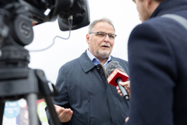 Willi Mernyi, Vorsitzender Mauthausen Komitee Österreich, im Interview © MKÖ/Alissar Najjar