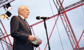 Bundespräsident Dr. Alexander van der Bellen bei seiner Rede am Fest der Freude 2022 © MKÖ/Sebastian Philipp