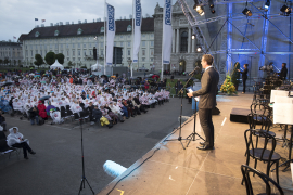 Christian Kern bei seiner Rede am Fest der Freude 2017 © MKÖ/Sebastian Philipp