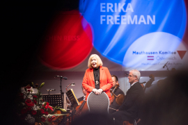 Dr. Erika Freeman während ihrer Rede am Fest der Freude 2022 © MKÖ/Sebastian Philipp 