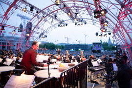 Eva Ollikainen und Wiener Symphoniker während ihres Konzertes beim Fest der Freude 2019 © MKÖ/Sebastian Philipp 