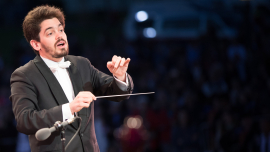 Dirigent Lahav Shani während des Konzertes der Wiener Symphoniker beim Fest der Freude 2018 © MKÖ/Sebastian Philipp