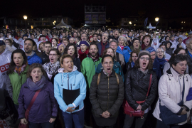 Das Publikum hat sicher erhoben und singt die "Ode an die Freude", Fest der Freude 2017 © MKÖ/Sebastian Philipp