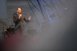 Andreas Mailath-Pokorny hält eine Rede auf der Bühne des Fest der Freude 2017 © MKÖ/Sebastian Philipp 